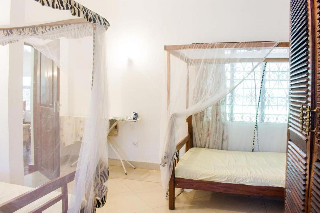 Kijani Cottages Diani Диани-Бич Экстерьер фото