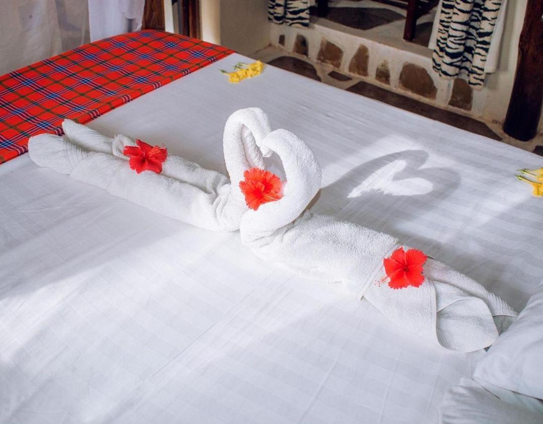 Kijani Cottages Diani Диани-Бич Экстерьер фото